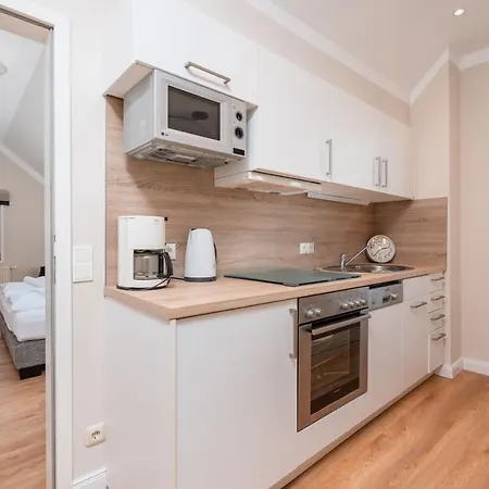 Seehof 34 * 塞巴特黑灵斯多夫